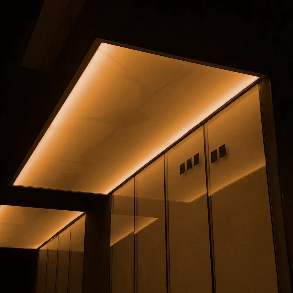 Cata 240 Ledli İç/Dış Mekan Silikonlu Yapışkanlı 220V Şerit Led-1m (Amber) CT-4597A - 2